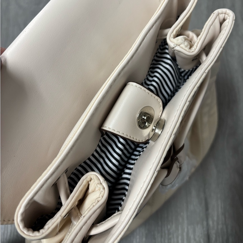 Jessica Moore Quilted Backpack Cloud Creme NWT - Picture 5 of 7